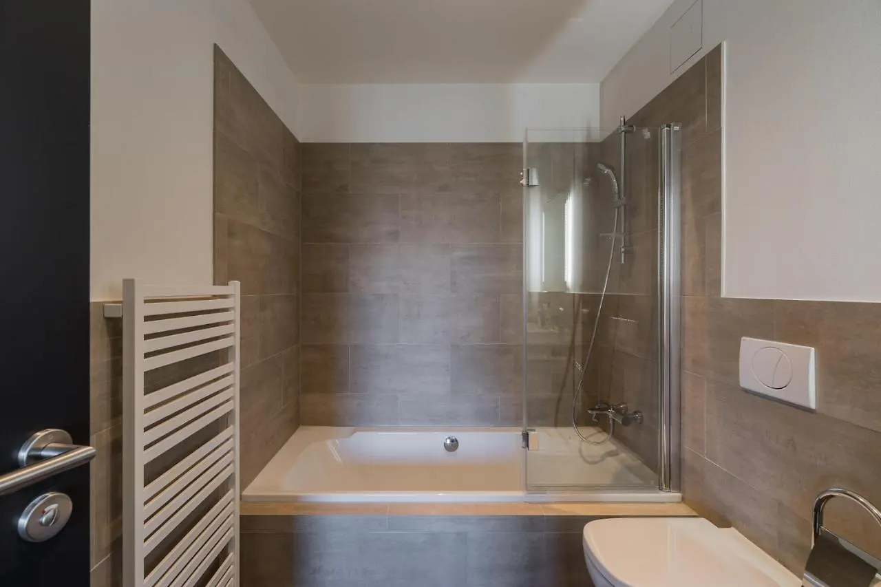 Nena Apartments - Kreuzberg 61 Berlín 3*,  Německo