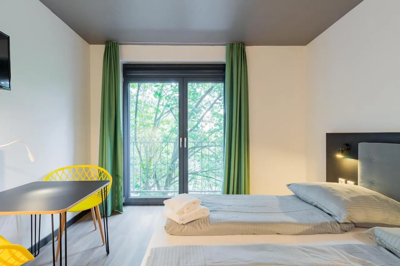 *** Lägenhetshotell Nena Apartments - Kreuzberg 61 Berlin Tyskland