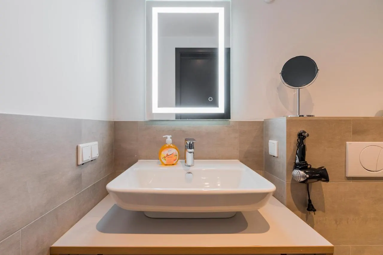 *** Lejlighedshotel Nena Apartments - Kreuzberg 61 Berlin Tyskland